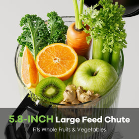 Close-up of EanOruus juicer's 400W motor and smooth operation.