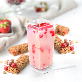 EASERCY BPA-free plastic cups offer sturdy display for desserts