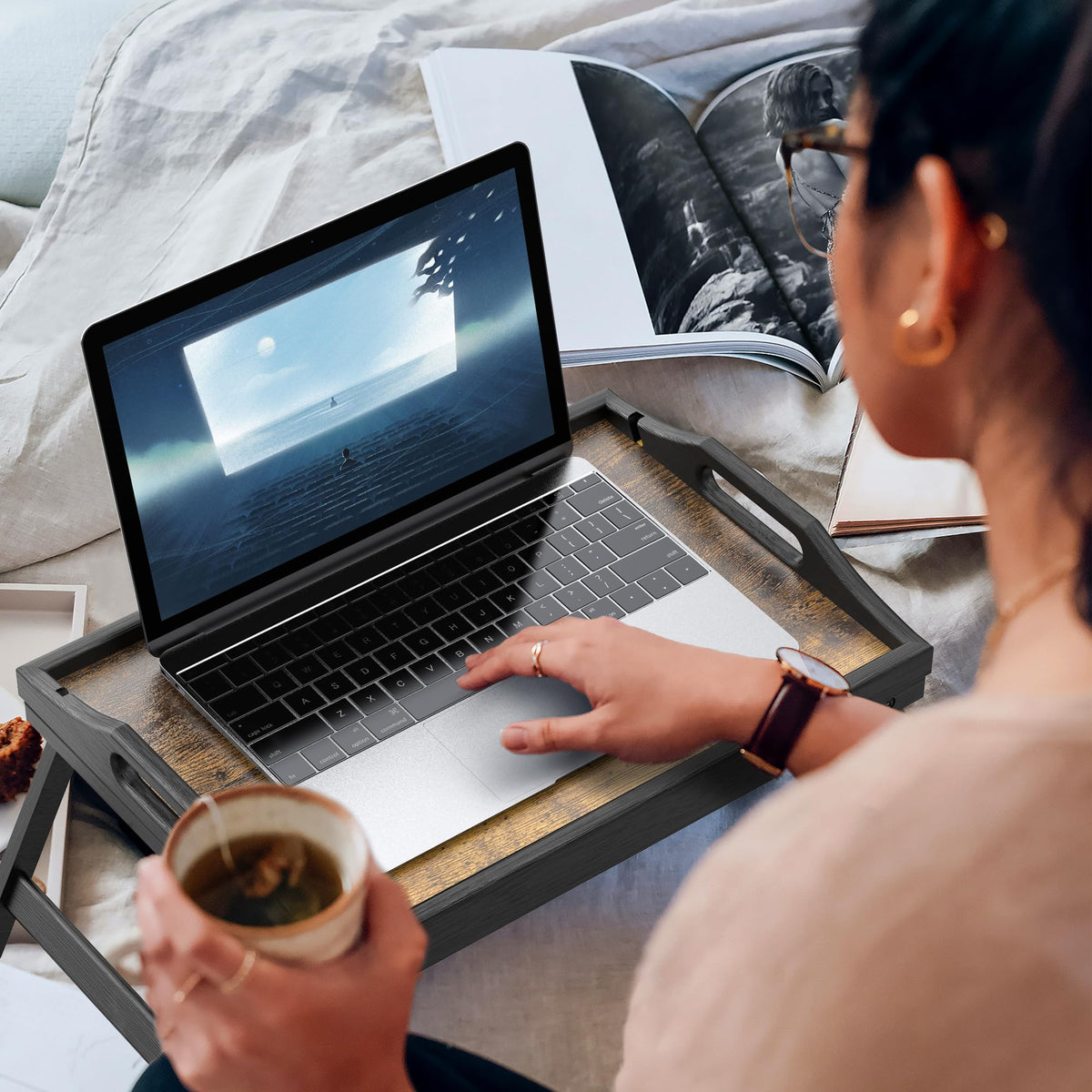 Easoger bed tray used as a laptop table from bed with stable surface.