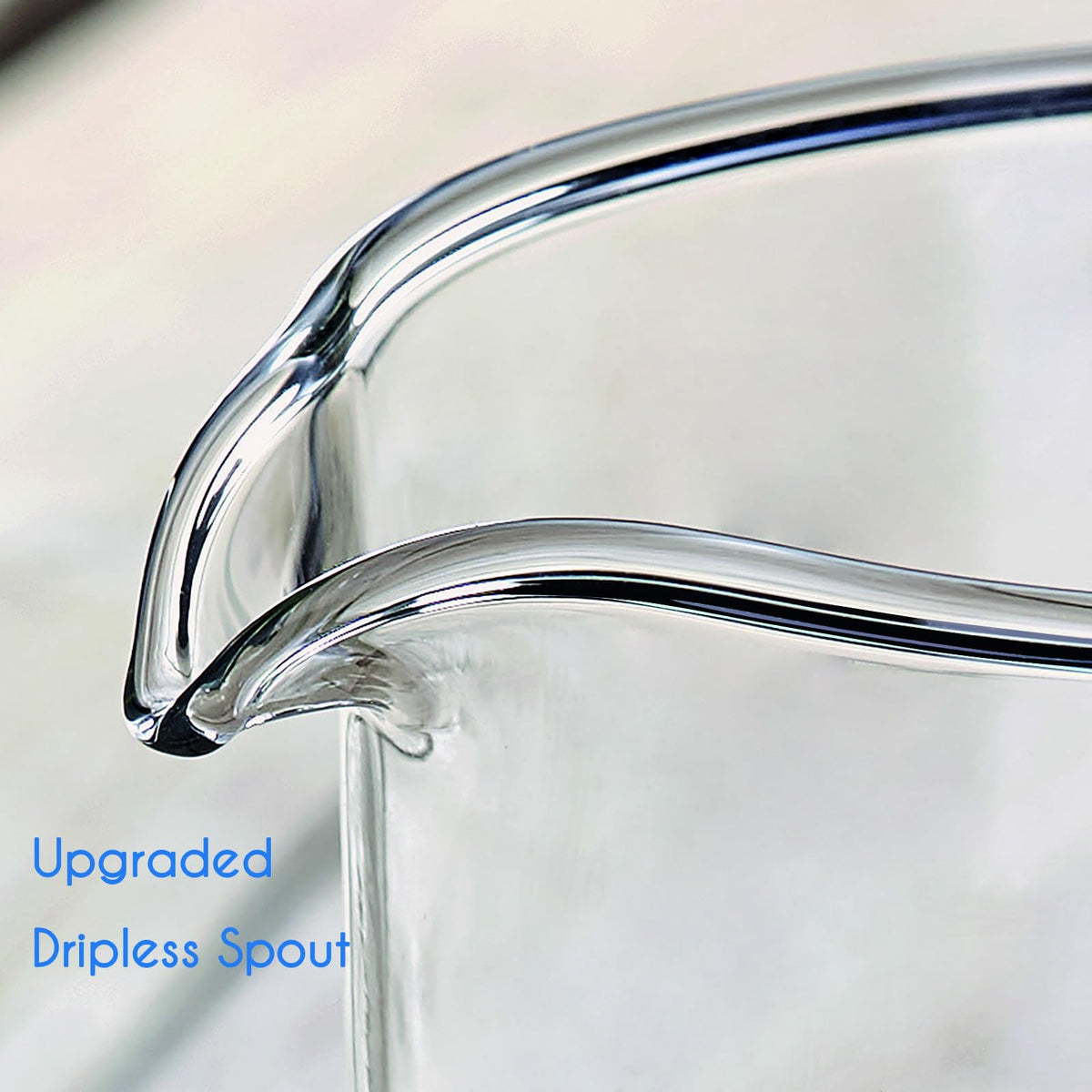 Easyworkz drip-free spout detail for precise pouring