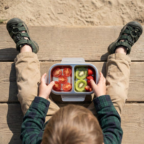 EC-Gaze fridge-friendly snack containers preserve freshness.