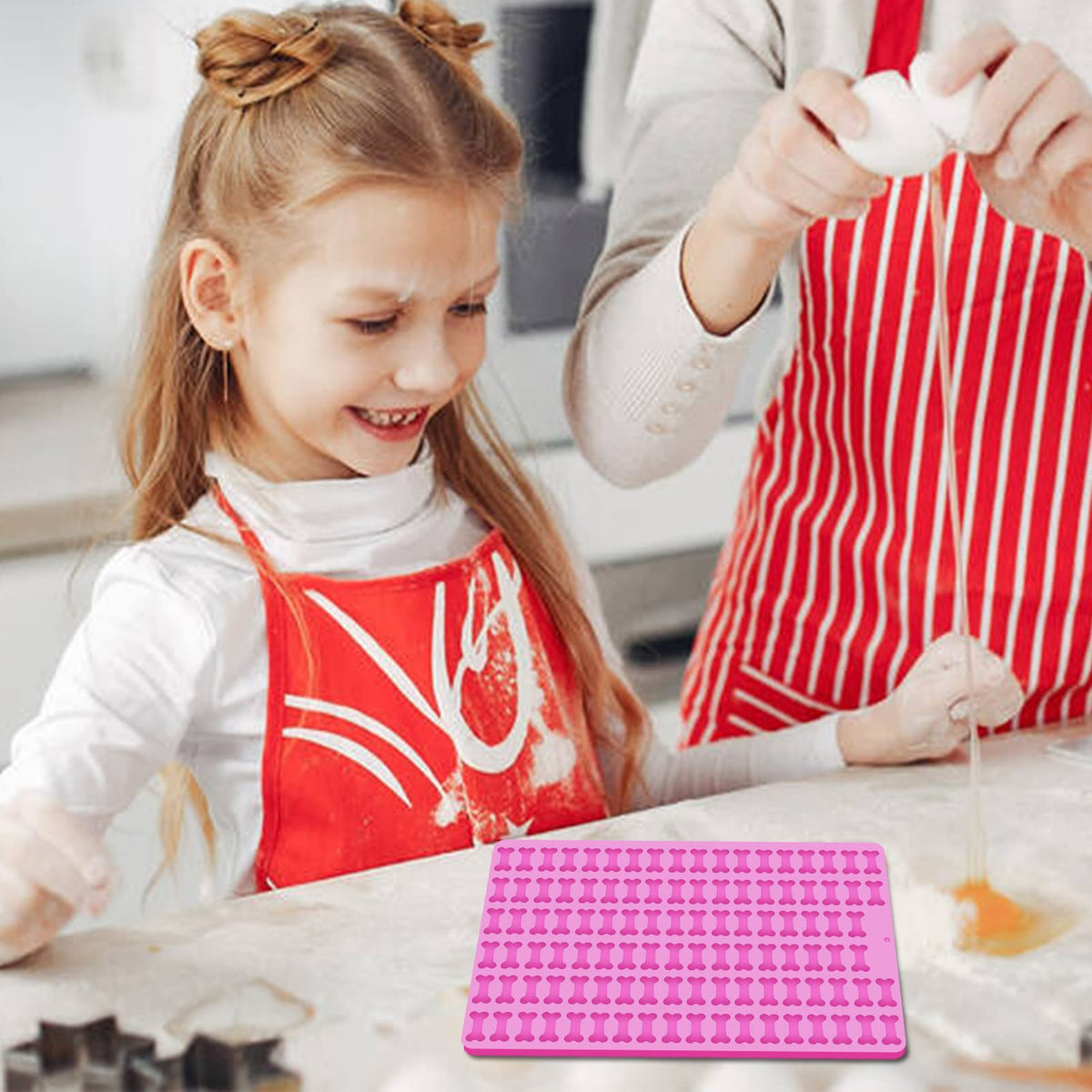 Ecerangus silicone molds release easily and clean in the dishwasher