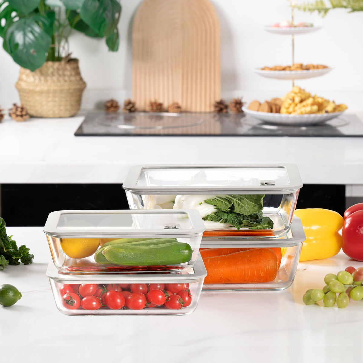 EcoEvo glass containers stacked, showcasing dishwasher-safe design.