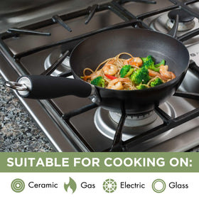 Ecolution even heat transfer delivers consistent cooking results.