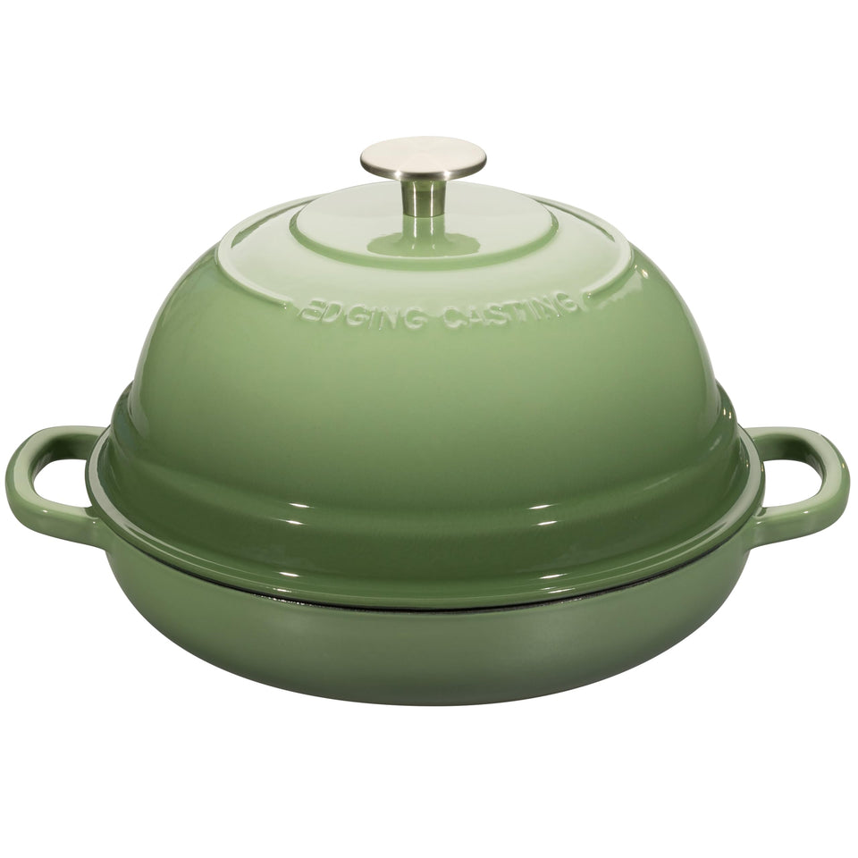 Edging Casting pistachio green lid demonstrates a sturdy handle for easy lifting