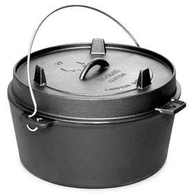 EDGING CASTING 6QT on a tripod enables open-fire cooking with controlled heat.
