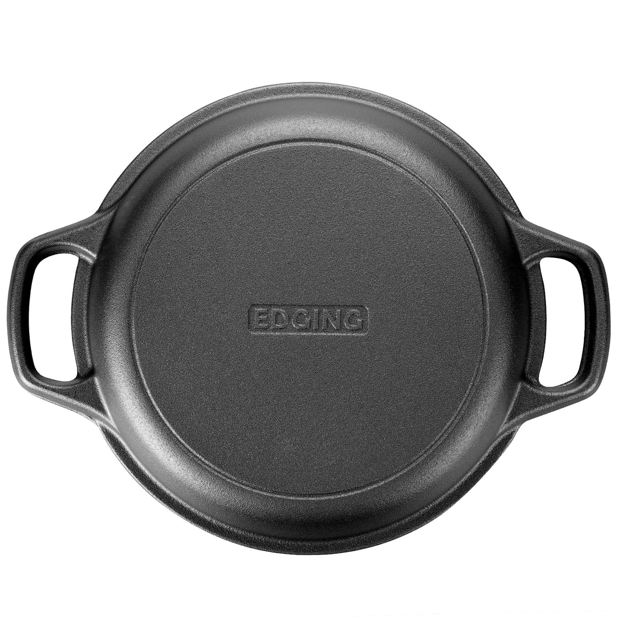 Edging Casting easy-care coating supports quick hand washing and routine seasoning.