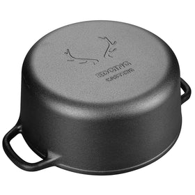 EDGING CASTING induction-compatible dutch oven works on modern stovetops for versatile cooking.