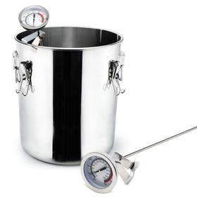 Efeng wide range 50F–550F covers tempering and frying.