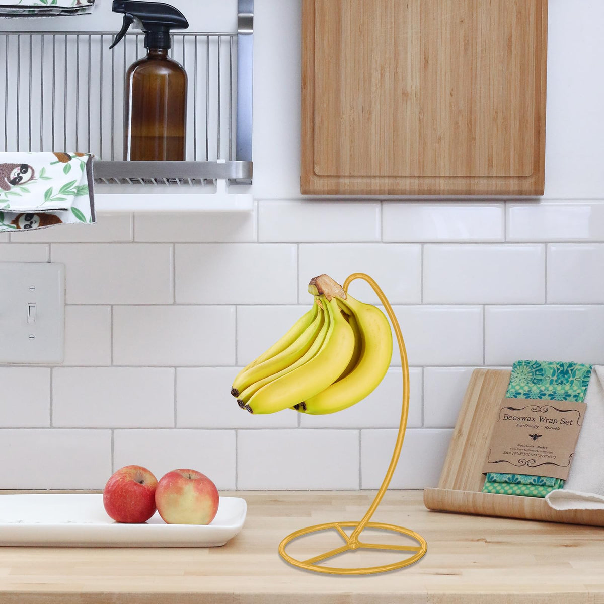 EGMEHOAD modern banana storage stand enhances countertop aesthetics.