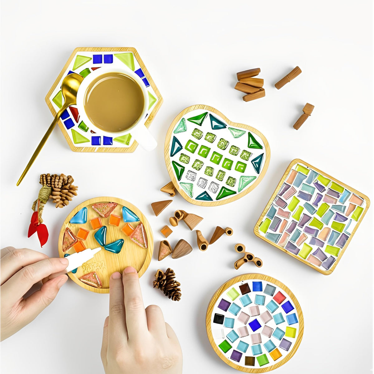 EHR plant coaster set shown for small indoor plants and surface protection.
