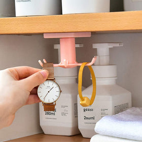 EigPluy includes adhesive accessories for quick, reusable mounting.