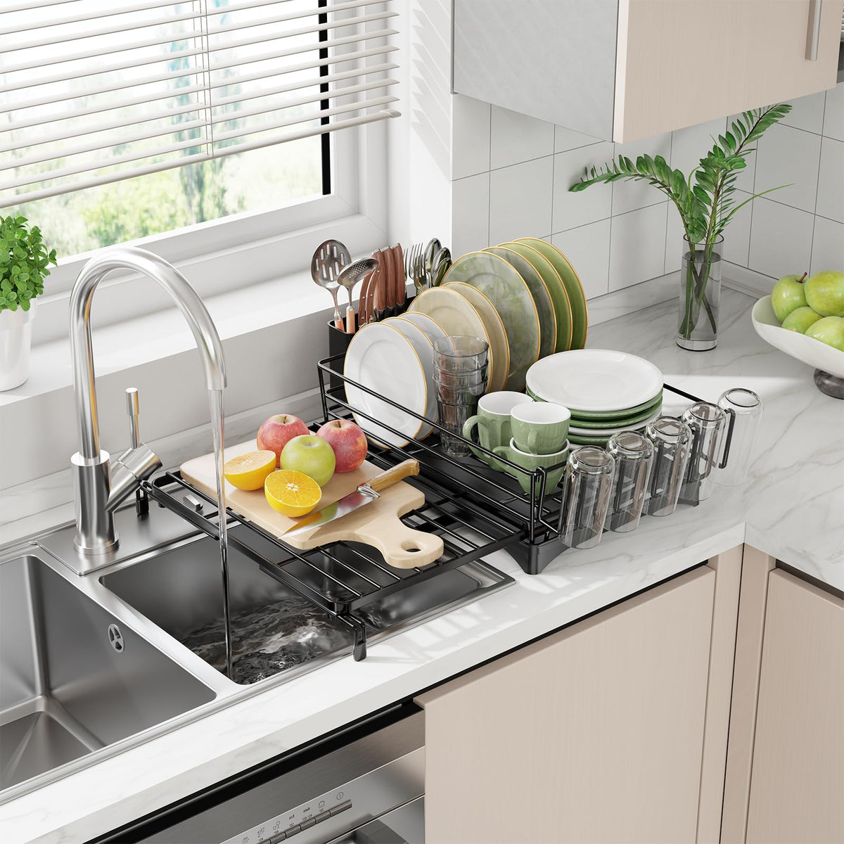 Ekisemio non-slip feet prevent wobble on counters.