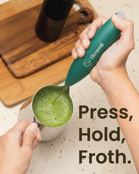 Elementi Matcha Latte Foam achieves creamy texture ideal for home beverages.