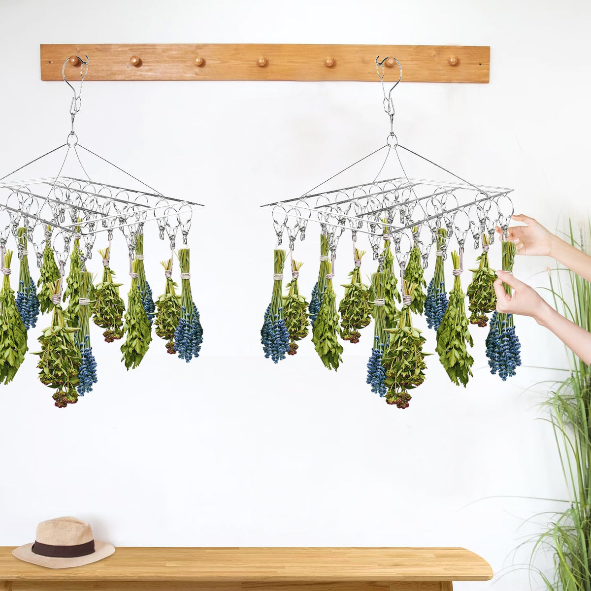 Elesunory kitchen and garden drying rack suitable for herbs and small items.