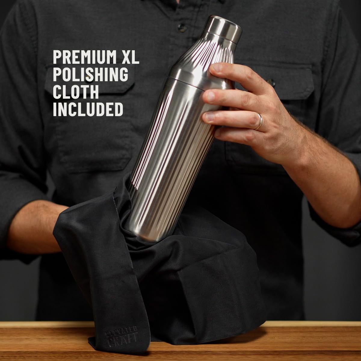 Elevated Craft vacuum insulation keeps drinks cold for longer.