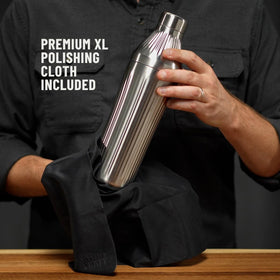 Elevated Craft vacuum insulation keeps drinks cold for longer.