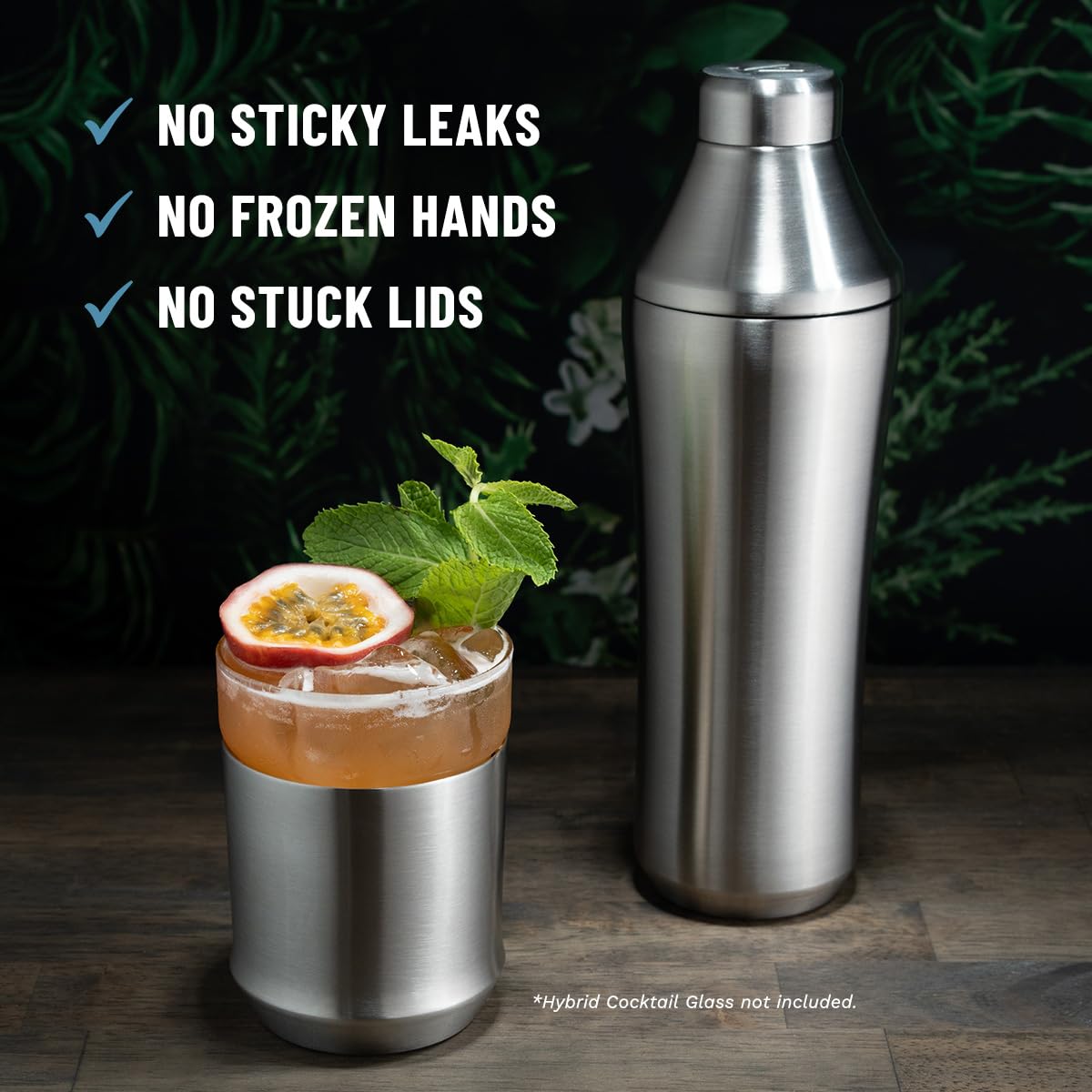Elevated Craft twist-lock lid demonstrating secure, spill-free operation