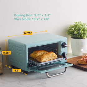 Americana toaster oven fits an 8-inch pizza for personal meals