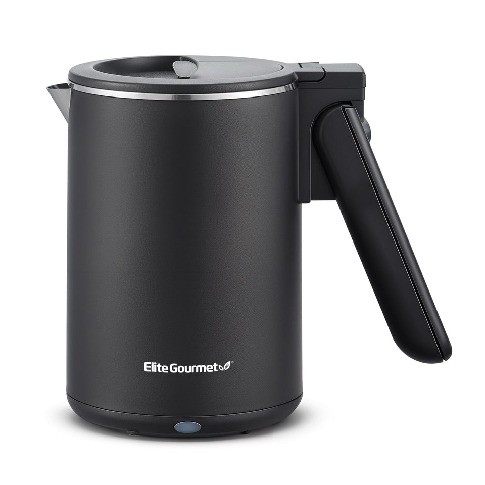 Elite Gourmet travel kettle exterior, compact and space-saving for travel