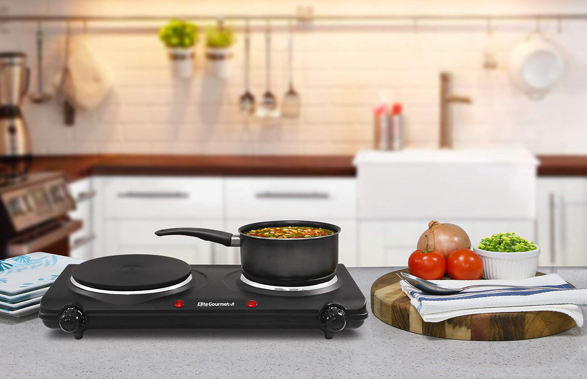 Elite Gourmet EDB-302BF six-point-five inch and six inch plates showcase versatile heat zones.