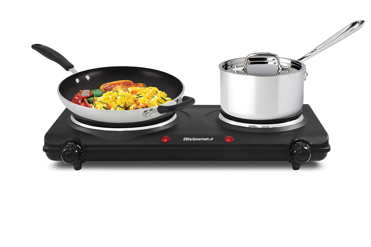 Elite Gourmet EDB-302BF temperature control knobs enable precise heat for each plate.