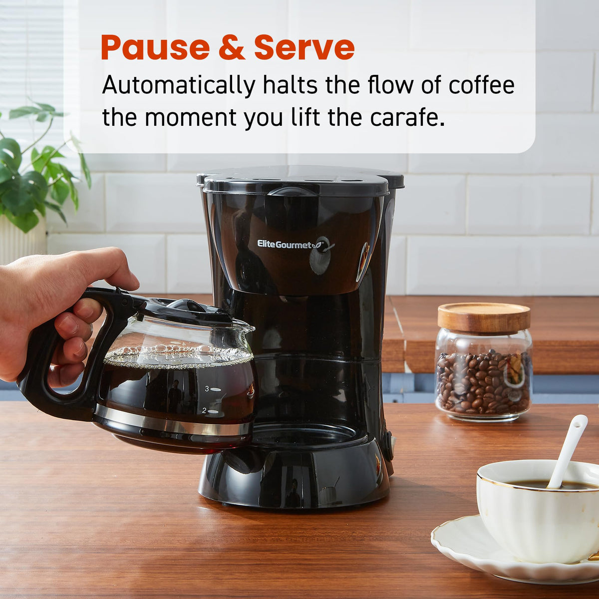 Elite Gourmet EHC4128 dishwasher-safe parts make post-brew cleanup easy.