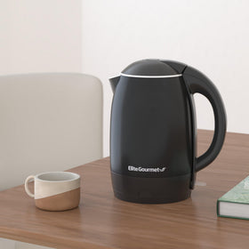 Elite Gourmet EKT1821 stainless steel interior and lid for durability.