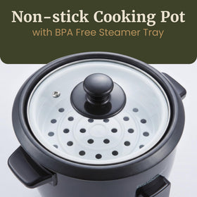 Tempered glass lid of Elite Gourmet rice cooker for easy monitoring.