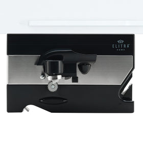 ELITRA HOME 3 in 1 under-cabinet opener demonstrates smooth-edge can opening.