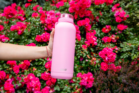 Ello Cooper Bubblegum finish adds stylish color to daily hydration.