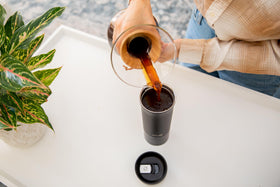 Ello Miri 16oz dishwasher-safe lid, easy cleaning after use.
