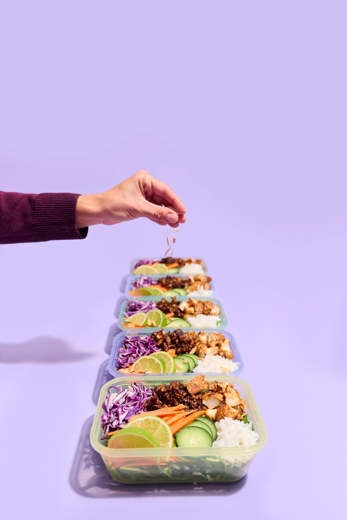 Ello Snap & Nest leak-proof lids for secure, spill-free storage