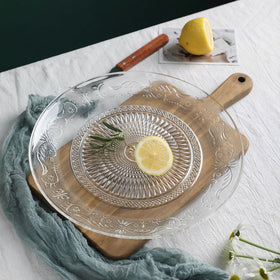 Elsjoy large glass plate perfect for photography-ready food presentations.