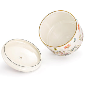 Elsjoy vintage floral design adds rustic charm to any kitchen