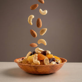 Elsjoy 8-inch picnic-ready bowl is perfect for outdoor meals.