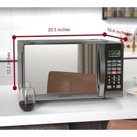 Emerson MWG1191SB 9 preset options simplify cooking tasks