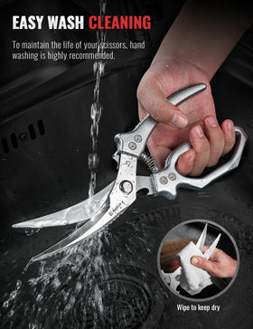 Emojoy leather sheath protects blades during storage.
