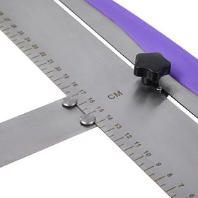 Enajucy purple edge guide helps create smooth, even borders.