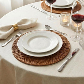 ENLOY elegant table setting with a bright mirror finish for everyday meals.