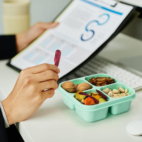 EONJOE Snackle Box BPA-free for safe storage.