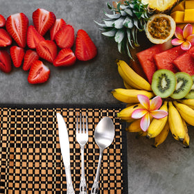 Eorbow bamboo placemats ideal for dining rooms and more.