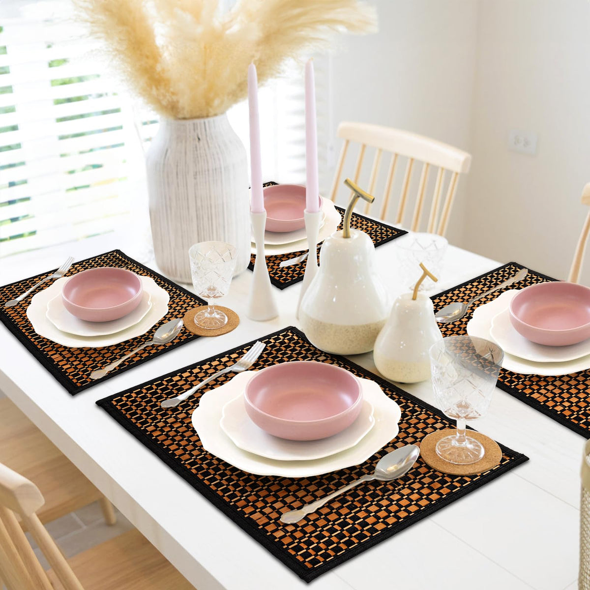 Eorbow bamboo placemats easy-clean surface after meals.