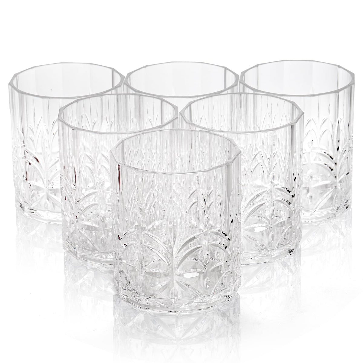 Eorbow crystal-cut texture design adds an elegant barware look.