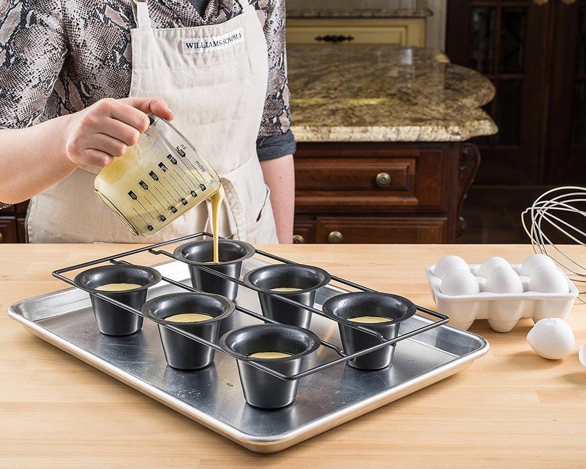Epica Bellemain popover pan showing non stick coating for easy release.