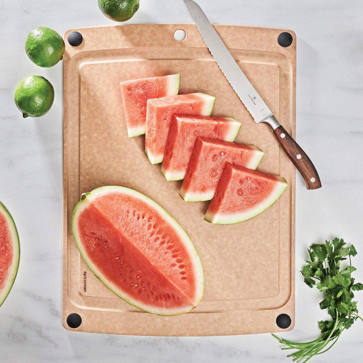 Epicurean all-in-one board close-up shows non-slip feet for stable prep