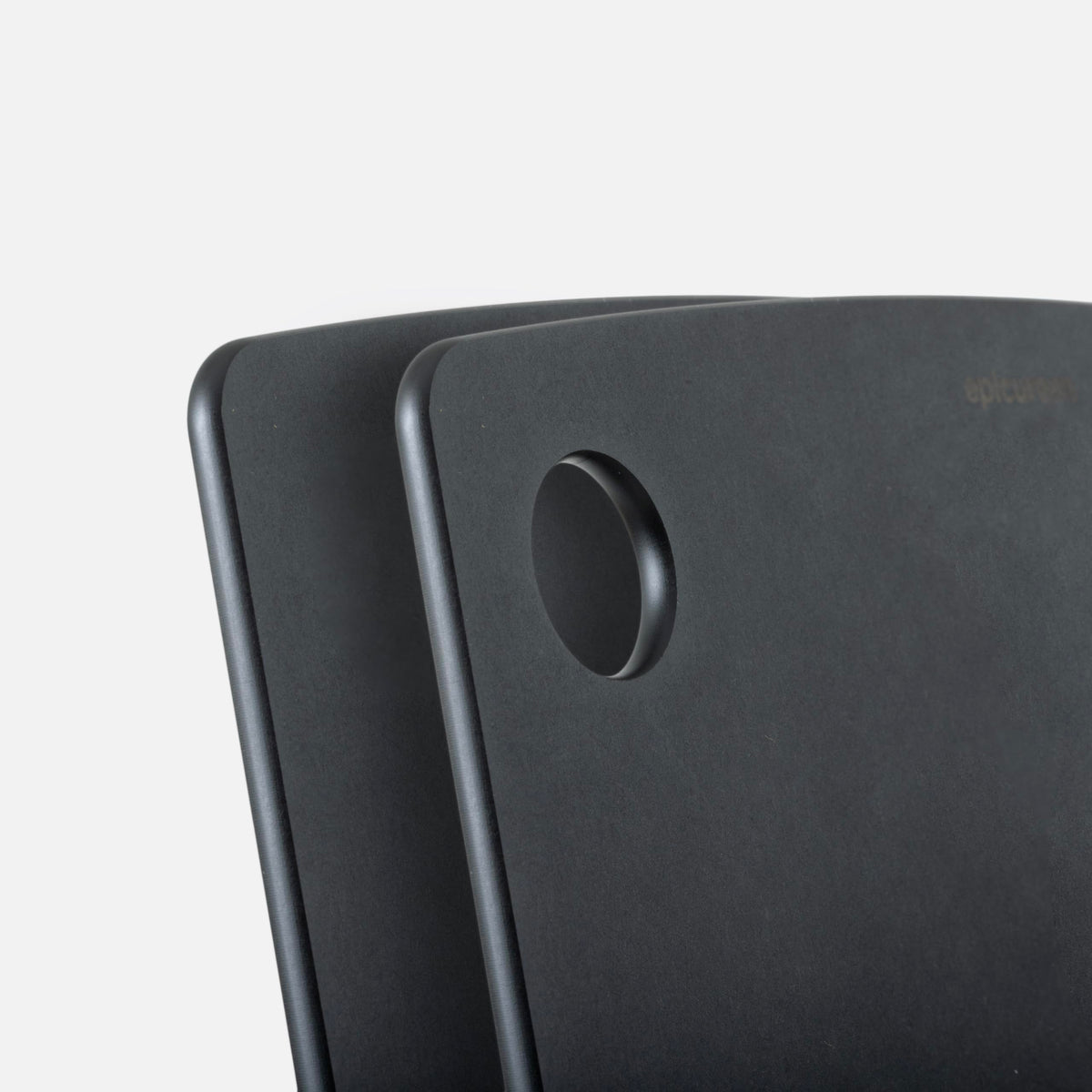 Epicurean slate patina develops over time while maintaining performance.