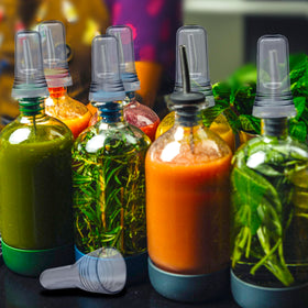Esatto universal bar protection keeps bottles tidy at events.