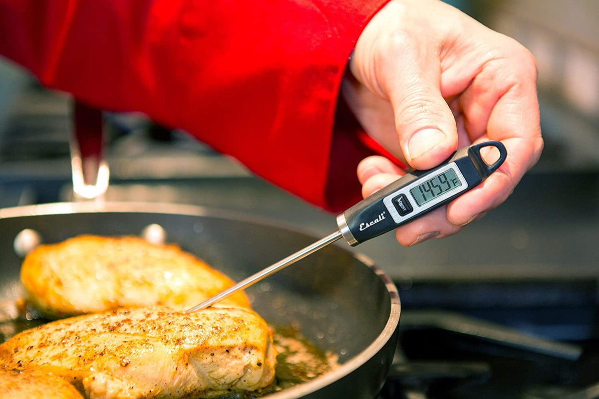 Silky smooth comfort grip on the Escali thermometer for comfortable cooking sessions.