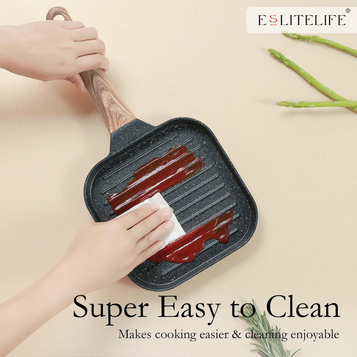 ESLITE LIFE easy-clean interior indicates minimal scrubbing after meals
